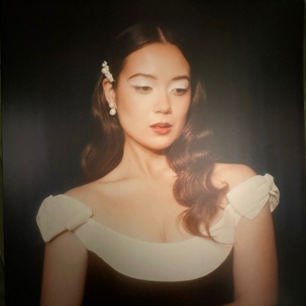 LAUFEY BEWITCHED - THE GODDESS EDITION